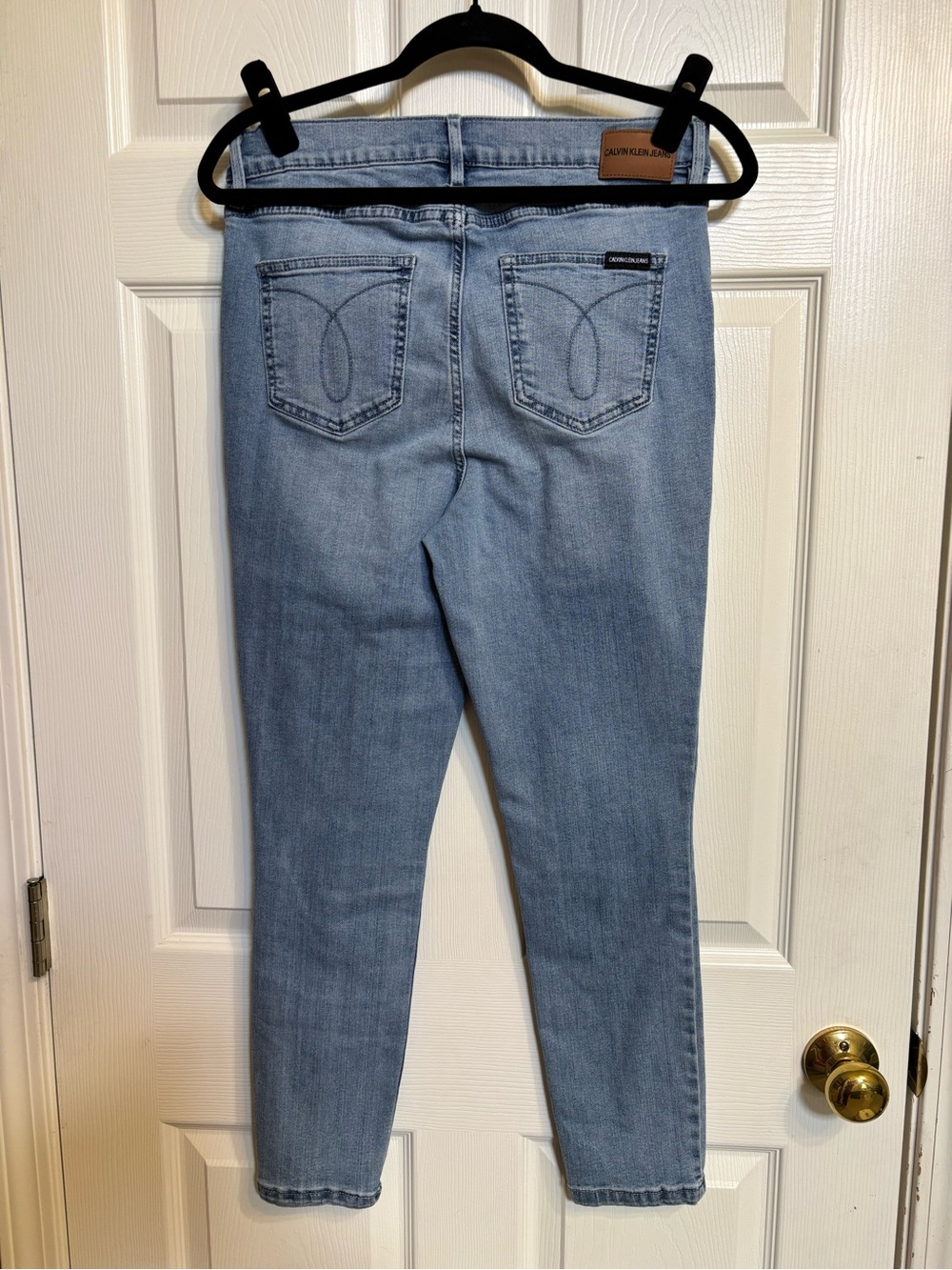 Calvin Klein Jeans Light Blue High-Rise Denim with Tan Patch and Black Tab - Picture 4 of 8